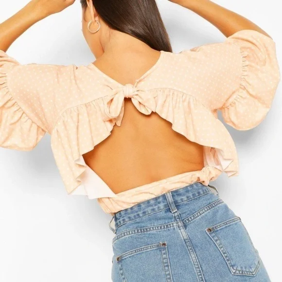 ⭐️ NWT Boohoo Petite Polka Dot Open Back Tie Detail Top - Picture 3 of 16